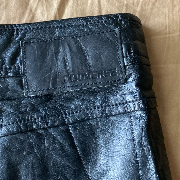 Converse Leather Mini Short - Picture 9 of 9